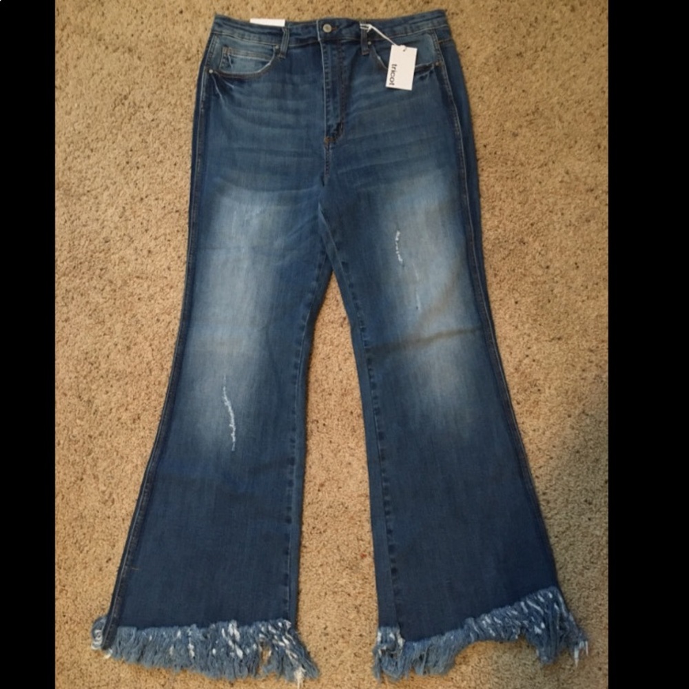 Mid Rise Wide Flare Tricot Jeans